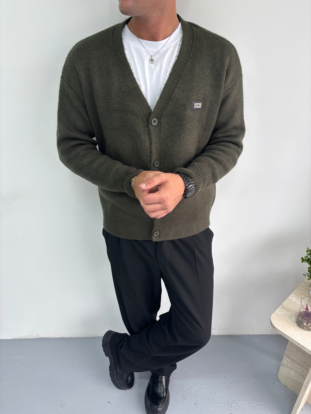 Basic Soft Relaxed Fit Nakış Detaylı Triko Hırka