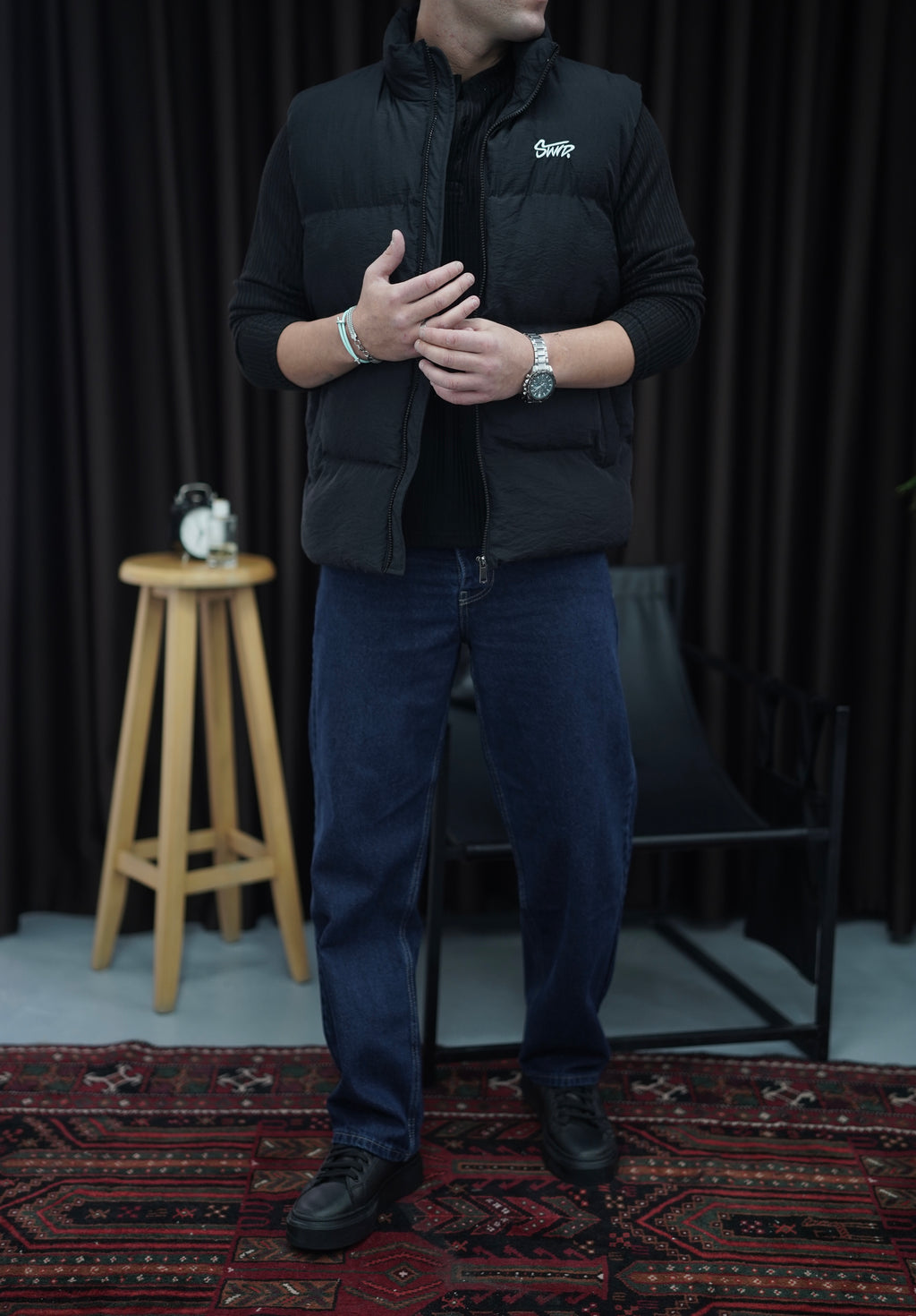 Nakış Detaylı Şişme Yelek