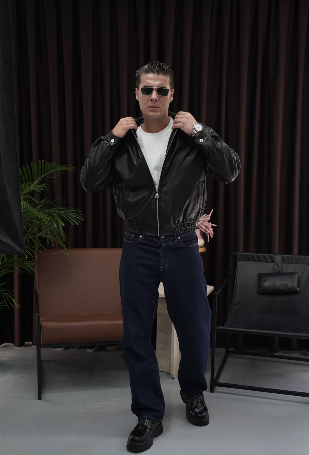 Nakış Detaylı Deri Ceket