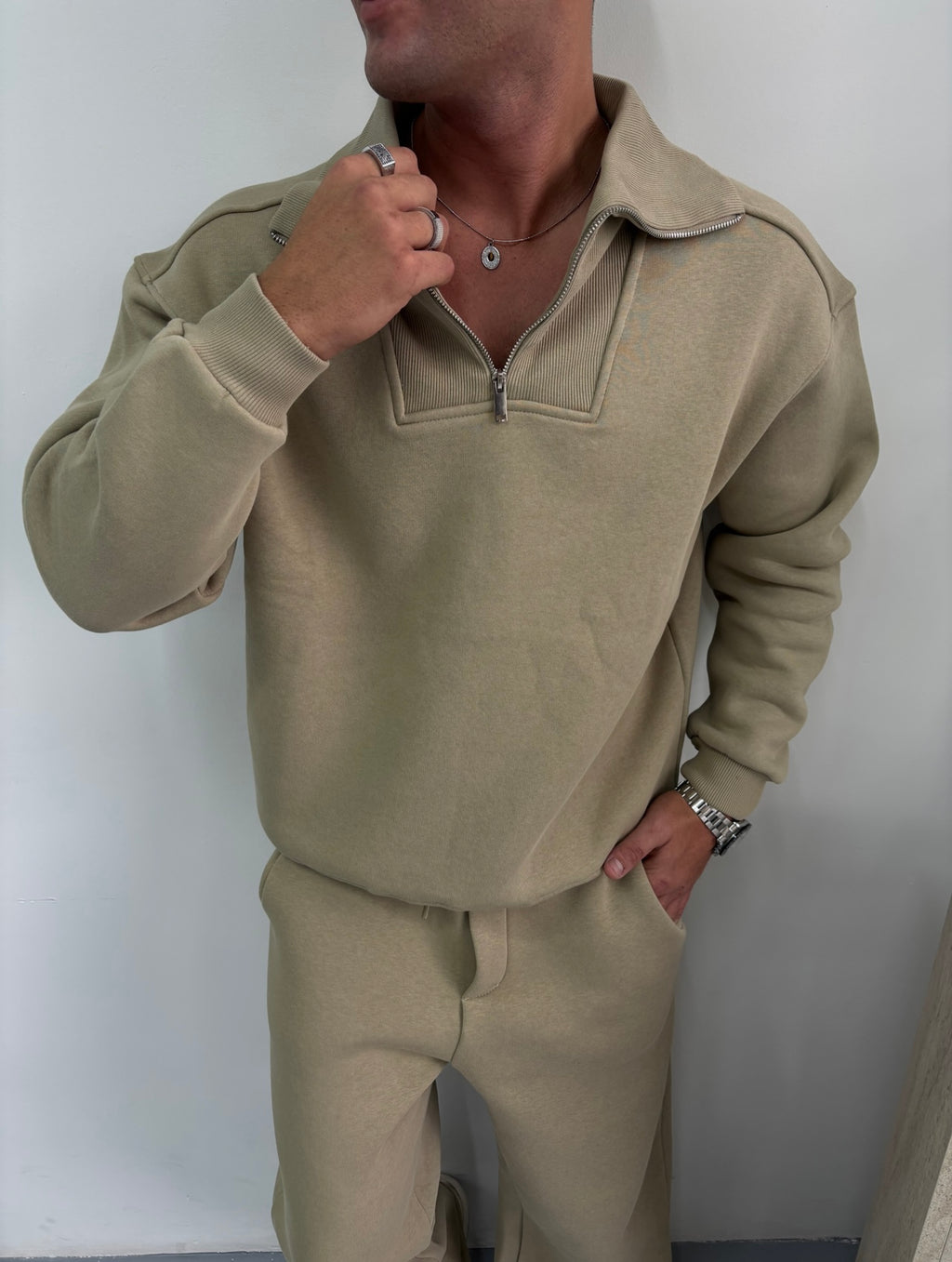 Yarım Fermuarlı Üç İplik Yıkamalı Oversize Takım